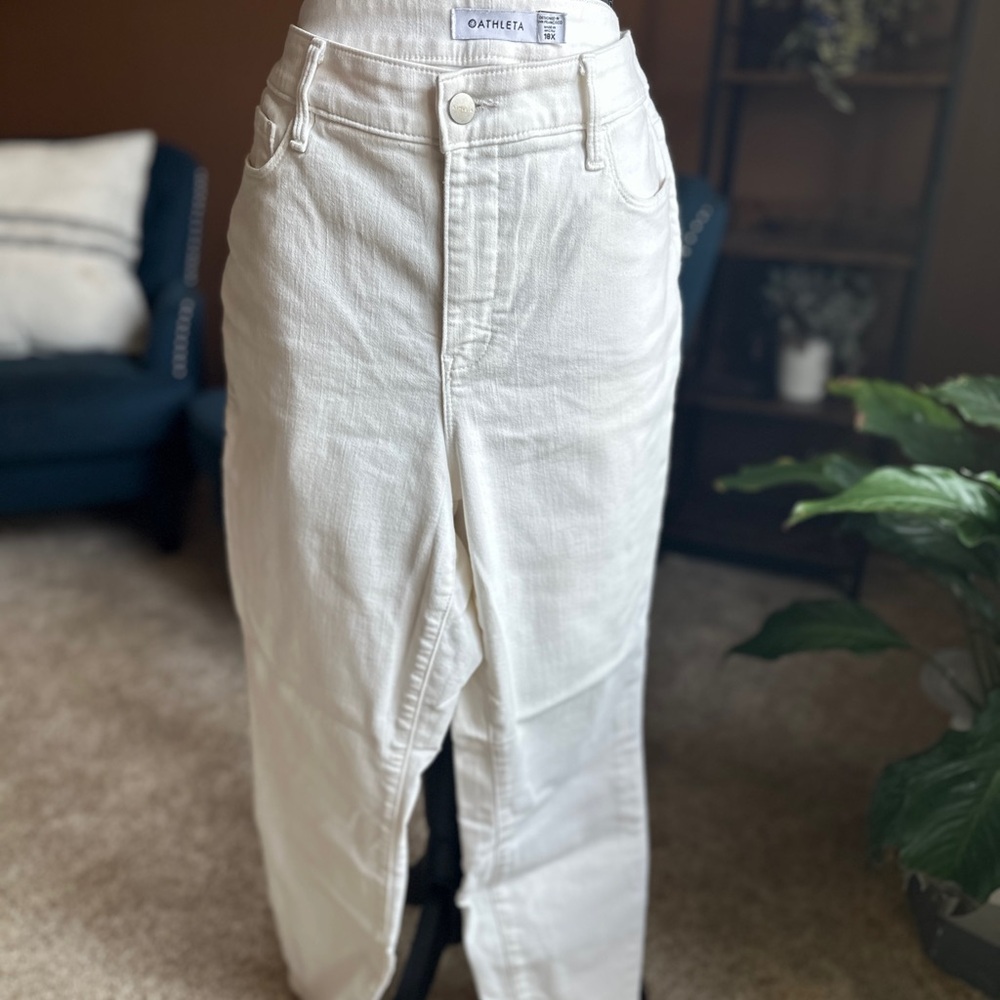 Athleta White Straight Leg Jeans